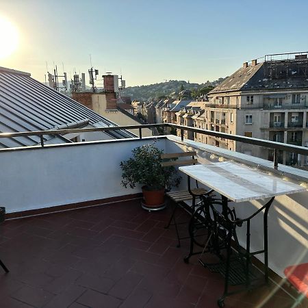 Bright & Spacious Home In Buda 부다페스트 외부 사진